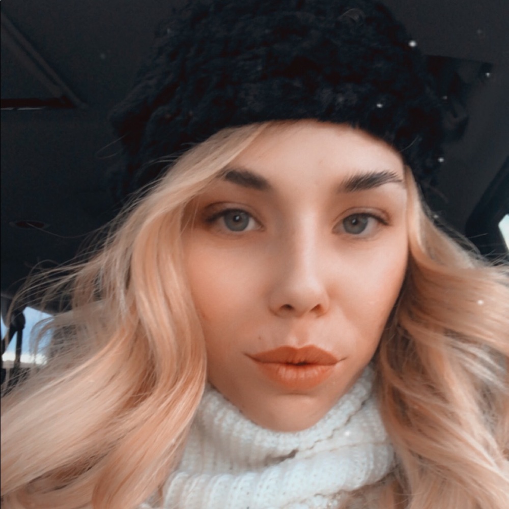 Meet your Posher, Karly